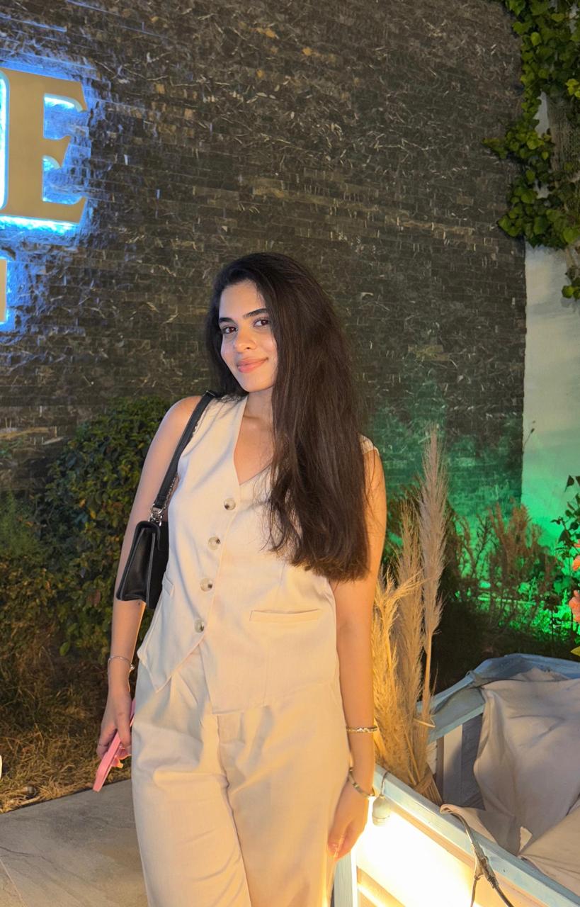 Alqayeva Gülarə